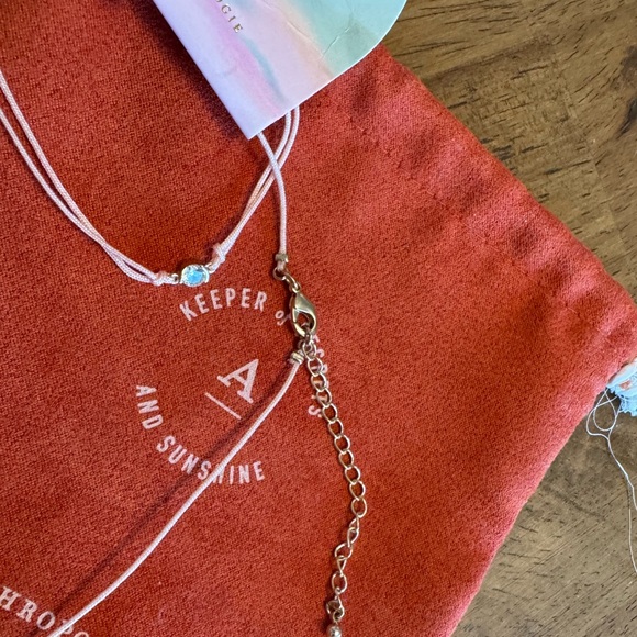 Anthropologie bracelet and necklace set - Picture 3 of 9